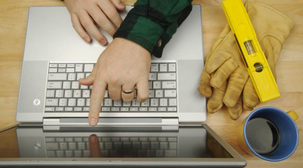 Accept Credit Card Payments as a Contractor