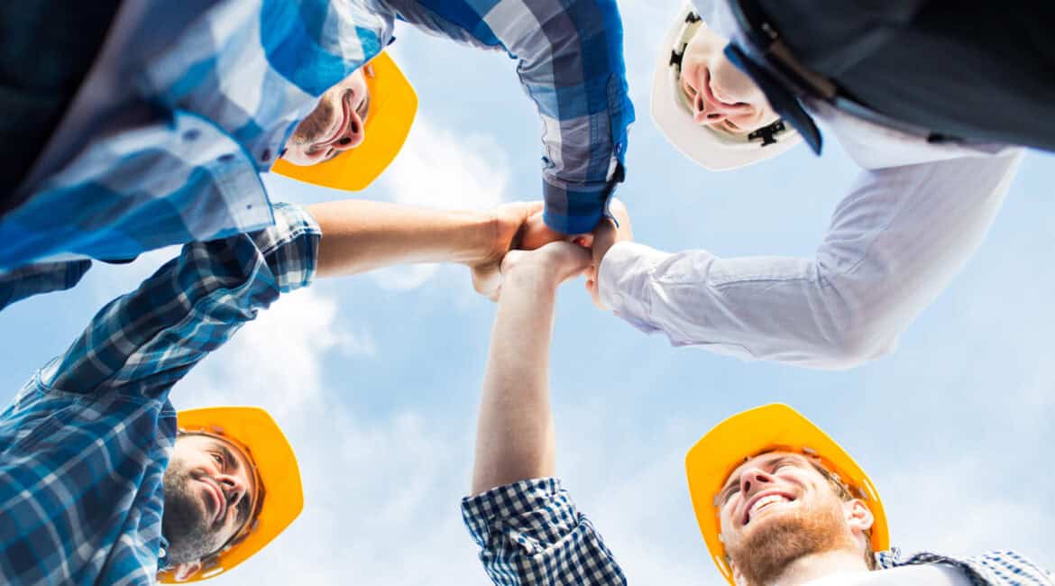 Best Ways to Pay International Contractors