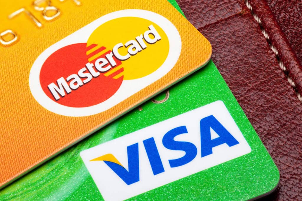 Choosing the Right Merchant Account Services for Contractors