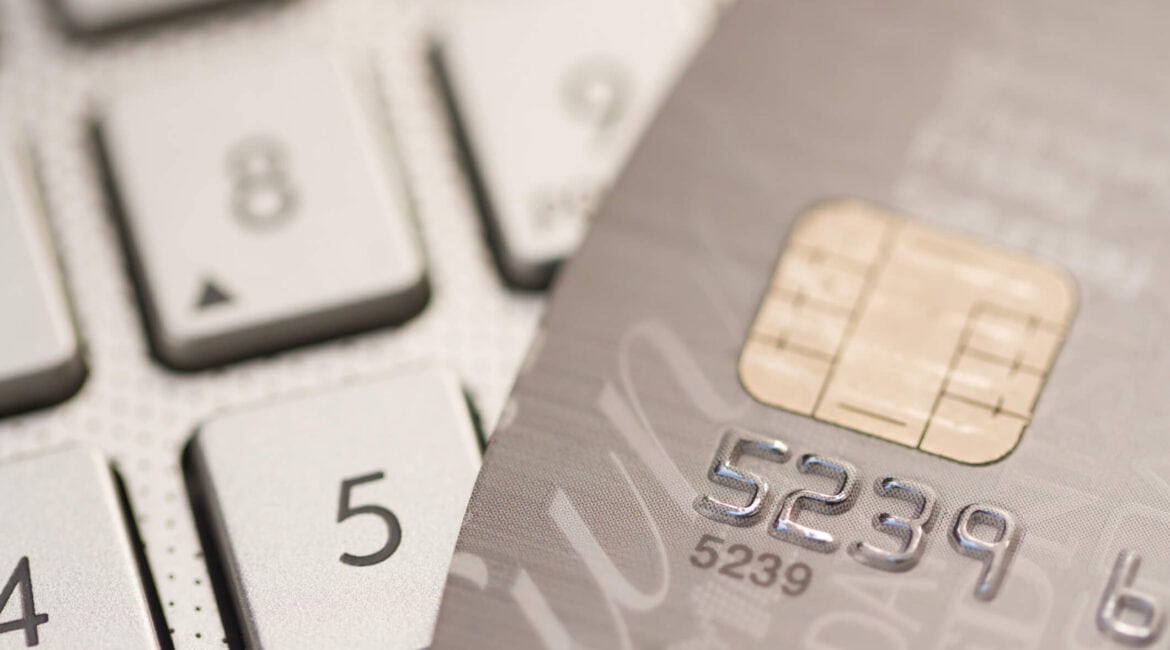 How Merchant Services Can Improve Efficiency for Contractors